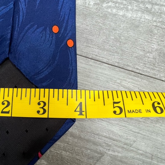 Rush Limbaugh No Boundaries Bright Multicolored Tie - Picture 4 of 4